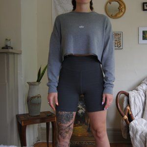 Alo Yoga Cropped Crew Neck